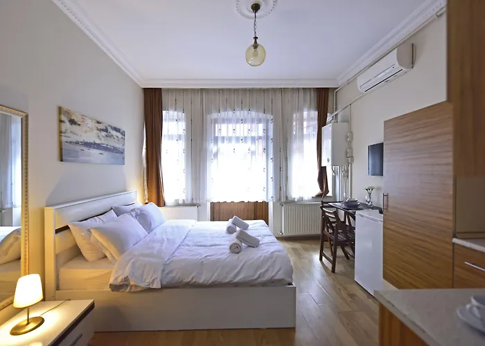 Sunshine Taksim Aparthotel 4*